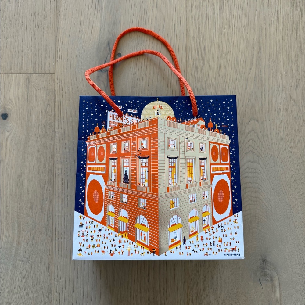 Hermès Illustrated Gift Bag in Orange and Navy
